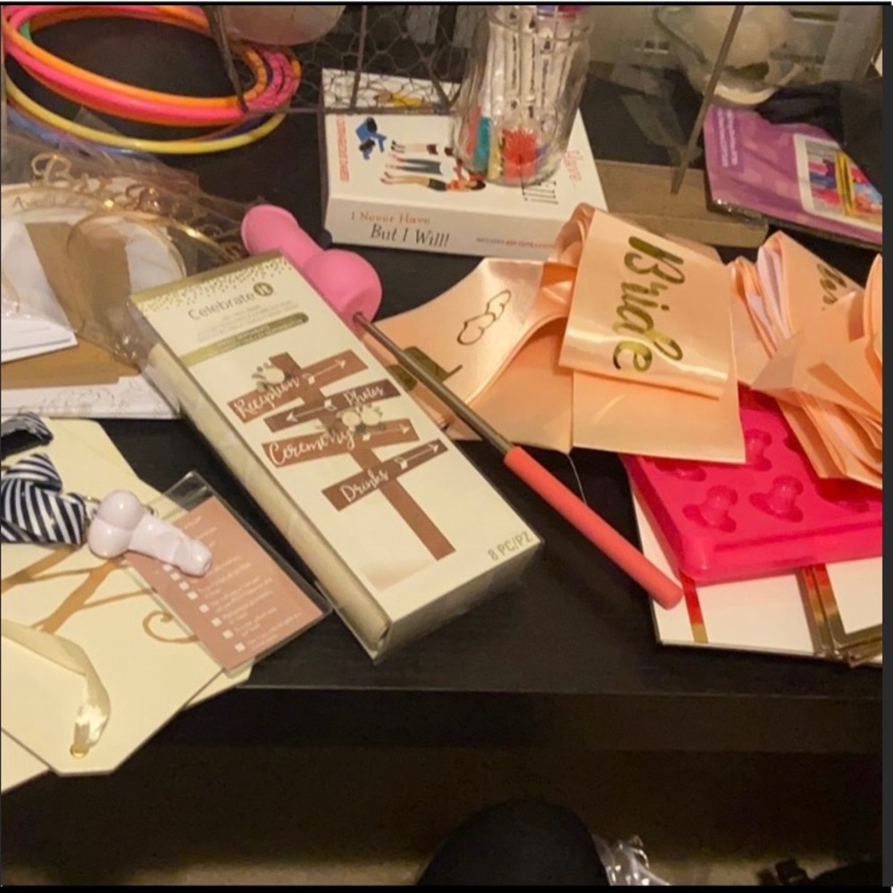 ⭐️A big lot of bridal/bachelorette party